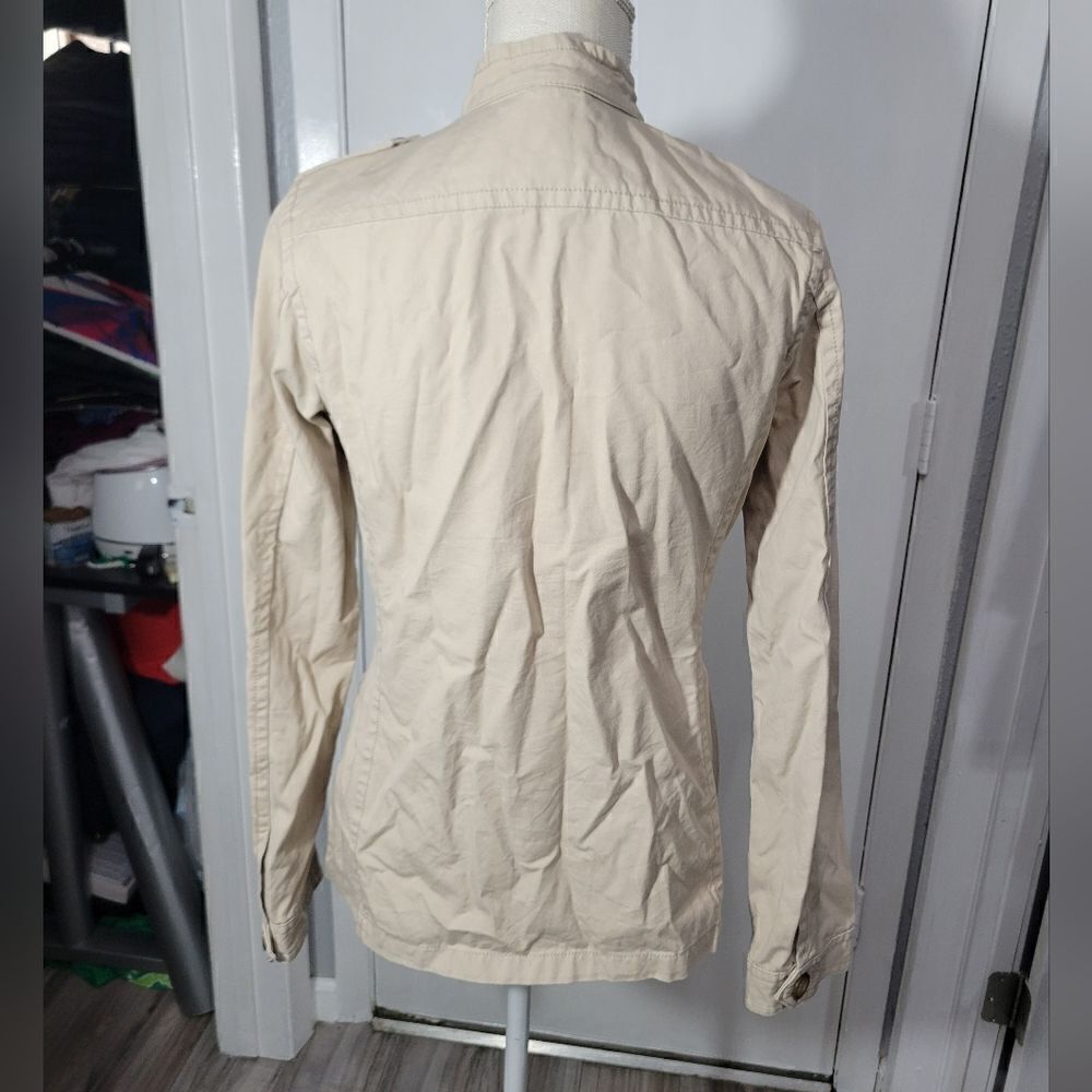 Gap buttonup khaki jacket  - Picture 10 of 11